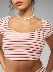 MISSGUIDED Top corto acanalado a rayas, casual de verano de manga corta, cuello de pico, ajustado, camiseta esencial para playa, vacaciones, festivales y uso diario