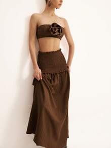 Chiquease Top de bikini con pliegues de tejido texturizado en color marrón con bandeau fruncido y falda maxi de línea A acoplada de cintura baja, elegante conjunto casual y romántico versátil de 2 piezas para mujer - Marrón - Ver 4