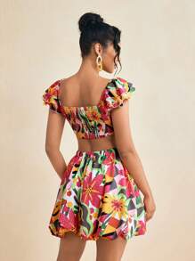 TIYA Vestido mini con escote y cintura cortados y bajo con volantes de estampado tropical para primavera y verano - Multicolor - Ver 2