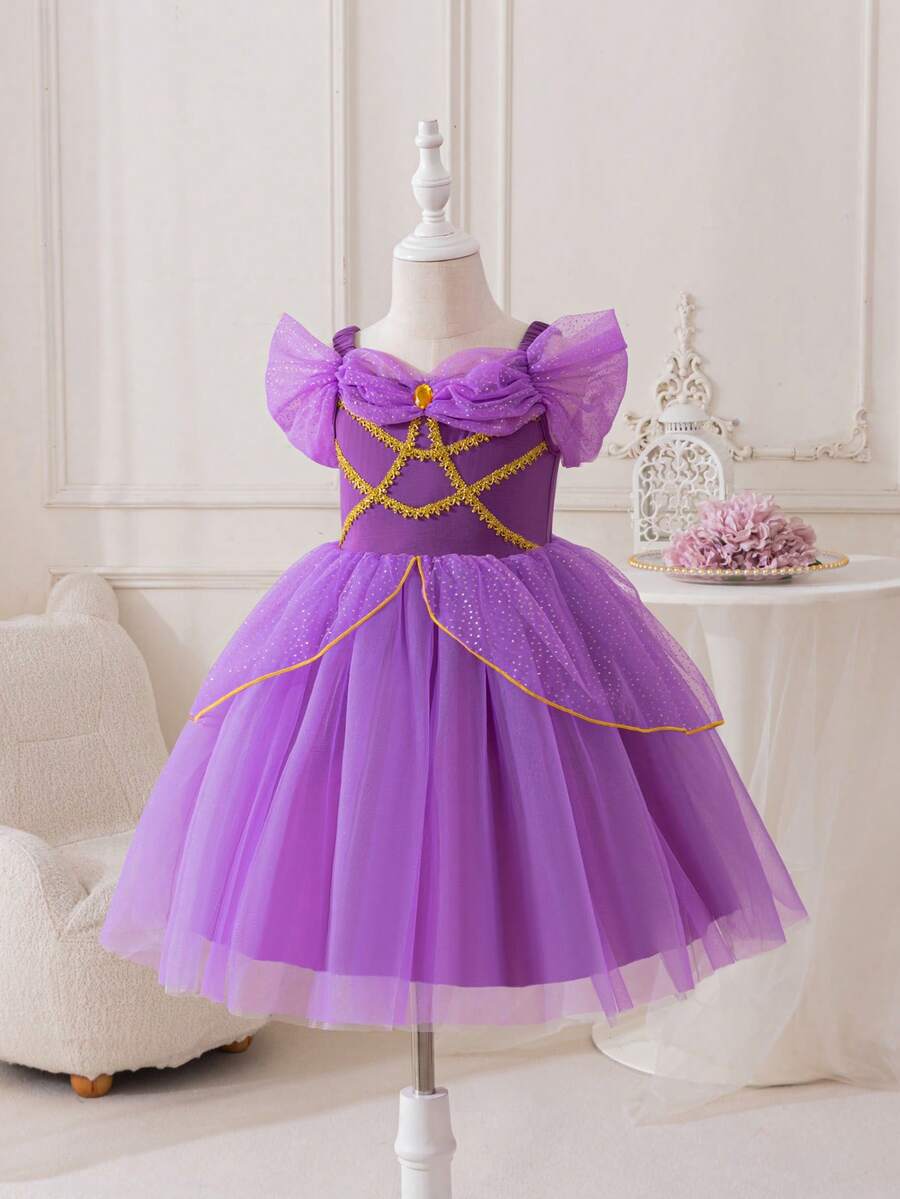 SHEIN Glamorique Kids 小女孩公主裙，深紫色针织连衣裙，金色丝带，派对礼服，宝石装饰，闪光印花，生日派对，婚礼，节日，四季皆宜，日常穿着连衣裙 - 紫色 - 查看 1