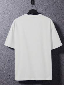 Manfinity EMRG 男士休闲宽松字母印花短袖T恤，夏季，2000年代风格 - 白色 - 查看 2