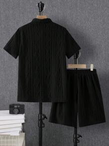 SHEIN Conjunto casual de 2 piezas para adolescentes varones: Camisa tipo polo con cremallera y cuello, de tela texturizada, y pantalones cortos, adecuado para salidas, fotografía callejera, fiestas, caminatas urbanas, ropa de primavera