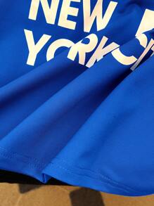 SHEIN 2 件套青少年男孩休闲短袖 T 恤和短裤套装，街头朋克摇滚学院风，适合春夏季、日常穿着、派对、音乐节，大号英文印花蓝白 - 寶藍色 - 查看 5