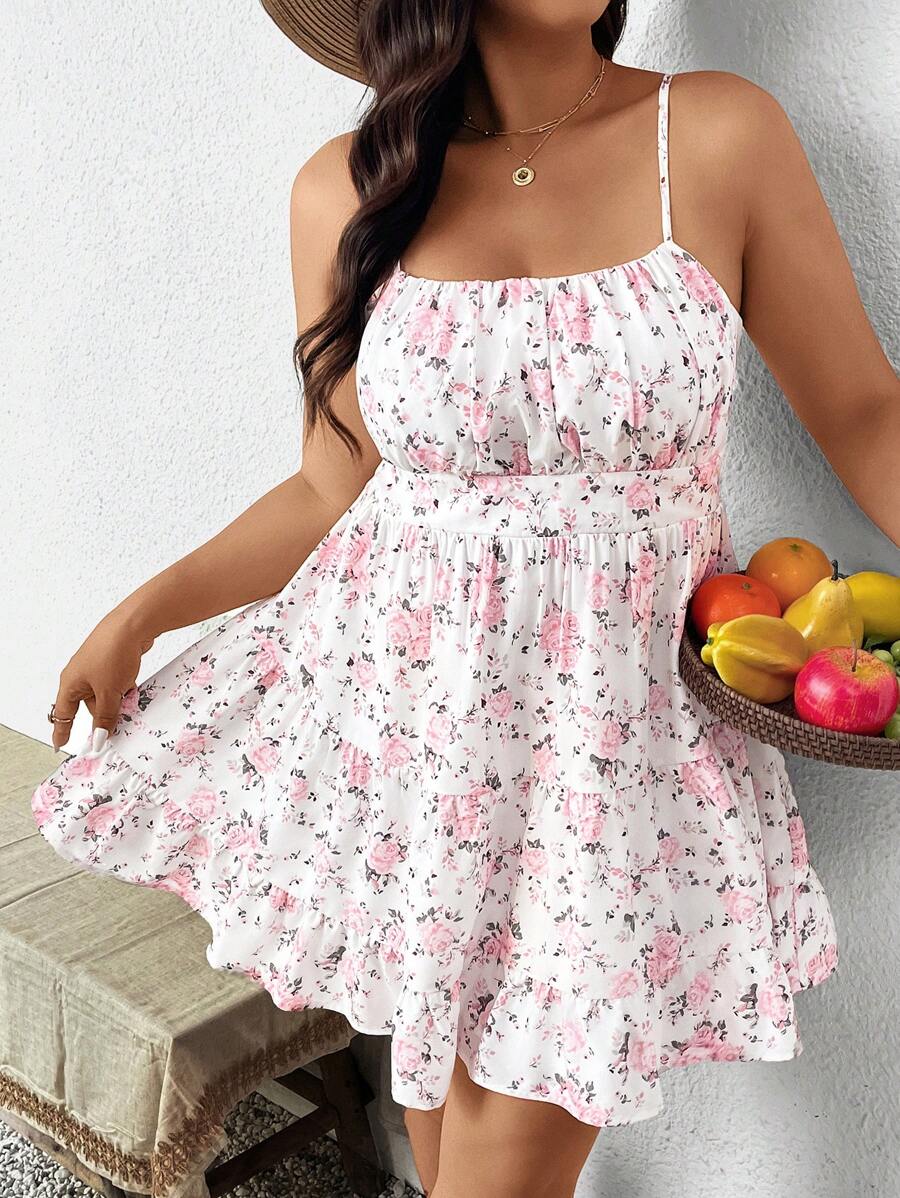 SHEIN Frenchy Vestido de tirantes con volantes y estampado floral para mujer de talla grande, ideal para vacaciones - Multicolor - Ver 1