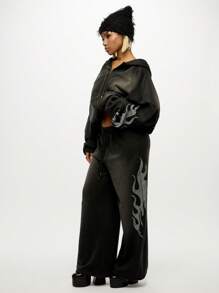 SUMWON WOMEN Oversized Gothic Flame Print Jogger Sweatpants Streetwear Athletic Loungewear Winter Fall Workout Track Pants With Drawstring Elastic Waist Wide Leg ComFort - Black - View 4