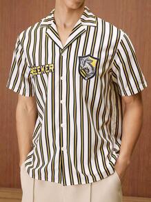 HARRY POTTER X SHEIN 男士休闲宽松编织徽章徽标印花条纹夏威夷短袖衬衫，春夏 - 白色 - 查看 4