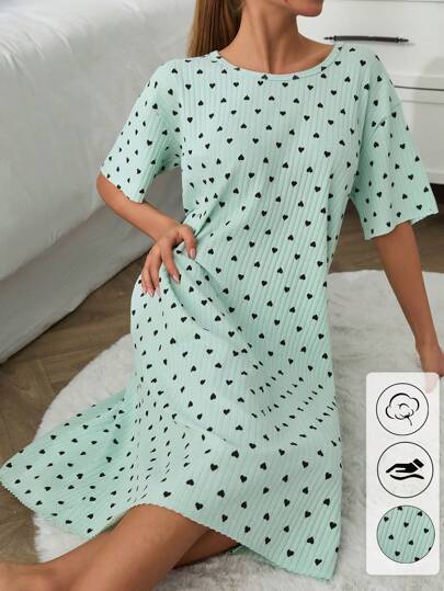 RueChic Vestido feminino com estampa de coração e contraste de cores, manga curta, roupa de casa, lounge