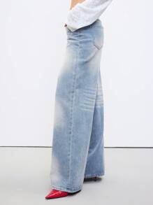 LYSMO Celana Jeans Denim Ekstra Panjang Kasual Wanita dengan Detail Resleting dan Motif Acid Wash - Biru - View 3