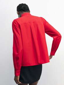 Maija 女士休闲宽松蝴蝶结装饰纽扣衬衫，适合春季，简约百搭的日常穿着，适合情人节浪漫、时尚、百搭 - 紅色 - 查看 3