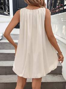 SHEIN LUNE Robe mini casual pour femmes à manches courtes, couleur unie avec décoration de nœud. Convient pour les vacances d'été, les sorties quotidiennes, la photographie de rue comme tenue de base, les tenues de concert, les tenues de fête pour femmes, les robes d'été pour festivals, les robes de remise des diplômes, les robes de vacances, les tenues de plage pour femmes - Nude - Voir 3