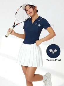 CourtClass Damen slim fit Sport Polo Shirt mit Tennis Schläger Muster, Kurzarm