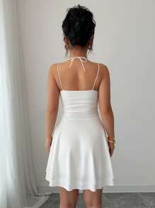 Chiquease Vestido blanco sexy sin espalda y sin mangas con fruncidos, atuendo de mujer para cumpleaños, conciertos, citas, vestidos de verano, fiestas de piscina, graduación