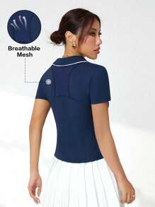 CourtClass Damen slim fit Sport Polo Shirt mit Tennis Schläger Muster, Kurzarm