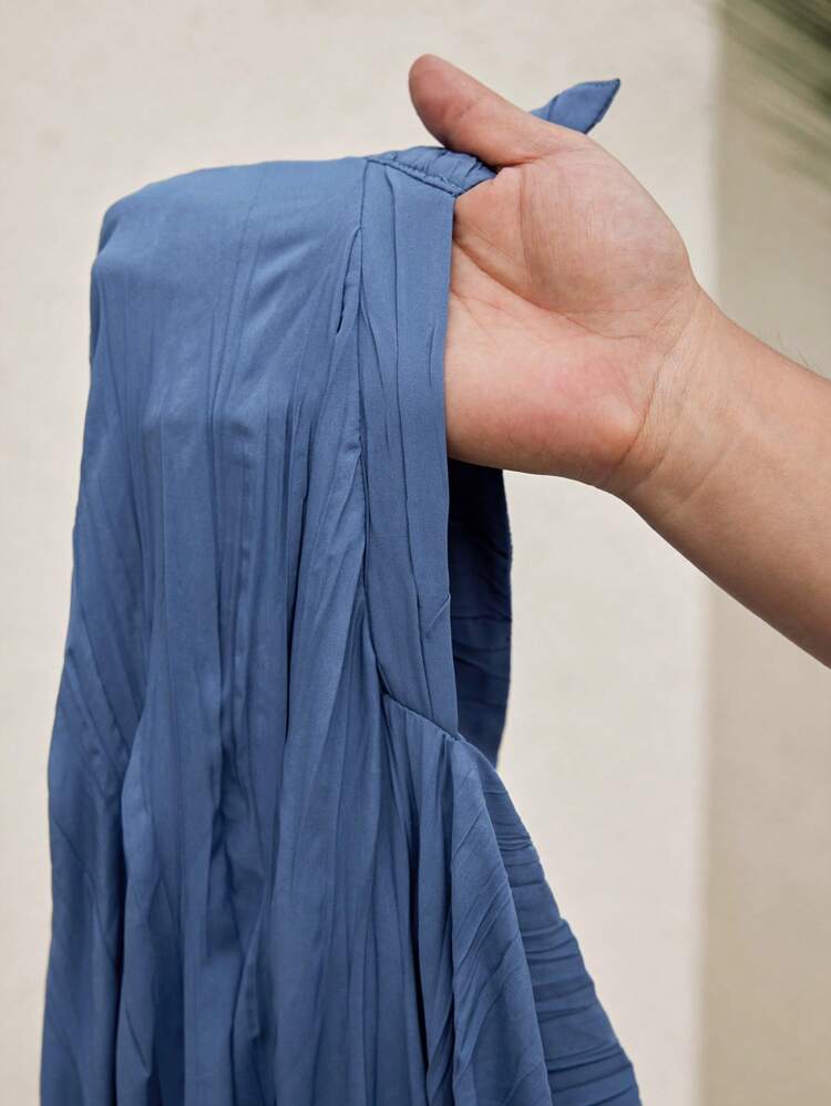 Plus Size Summer Casual Solid Color Textured Sleeveless Dress,Country Casual Vacation Outfits Woman,Simple And Fashionable For Everyday Wear,Summer Tops Women,Summer Outfits For Women,Vacation Outfits Woman Summer Outfits For Women Office Wear, Vacation Outfits Woman, Summer Outfits For Women Festival Boho,Holiday Outfit