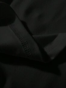 Manfinity LEGND 2025 新款夏季男士加大码哥特式字母印花短袖 T 恤，街头风格 - 黑色 - 查看 4