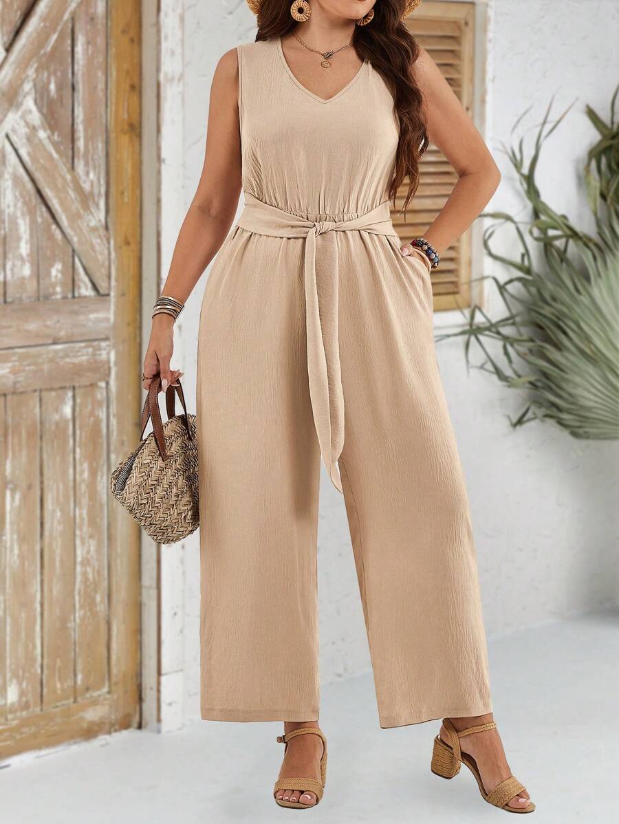 EMERY ROSE Plus Size Summer Minimalist Solid Color V-Neck Textured Jumpsuit,Country Casual Vacation Outfits Woman,Simple And Fashionable For Everyday Wear,Summer Tops Women,Summer Outfits For Women,Vacation Outfits Woman Summer Outfits For Women Office Wear, Vacation Outfits Woman, Summer Outfits For Women Festival Boho,Holiday Outfit