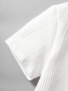 SHEIN Explorewe 2pcs/Set Teenager Boys Casual Vintage White Textured Knit Short Sleeve T-Shirt + Elastic Waist Pants, Leisure Outfit