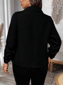 SHEIN LUNE Plus Size Women Slim Waist Short Casual Lightweight Jacket, Versatile For Commuting Graduation,Back To School,Teacher Outfits For Women Winter Fall Autumn