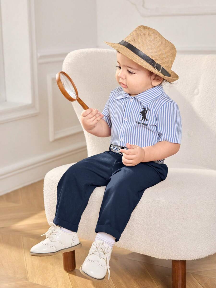 SHEIN Baby Jungen Lässiges tägliches Sport Gestreiftes Hemd & Khaki Gewebte Hose mit Gürtel, geeignet für Frühling & Sommer, passend für Geburtstagsfest, Taufe, 1. Geburtstag, Bankett, Aufführung, Hochzeit und mehr