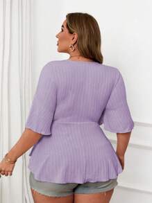 Flirla 大码女式优雅可爱心形领荷叶边袖喇叭下摆 T 恤，适合聚会、约会、派对 - 紫色 - 查看 2