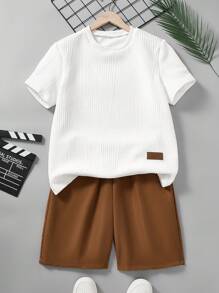 SHEIN Explorewe 2pcs/Set Teenager Boys Casual Vintage White Textured Knit Short Sleeve T-Shirt + Elastic Waist Pants, Leisure Outfit