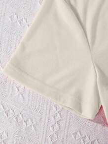 SHEIN LUNE Too Many Storms Plus Size Short Sleeved T Shirts - Beige - View 5