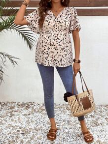SHEIN Maternity Fully Allover Print V-Neck Ruffle Short Sleeve Stylish Shirt - Multicolor - View 3