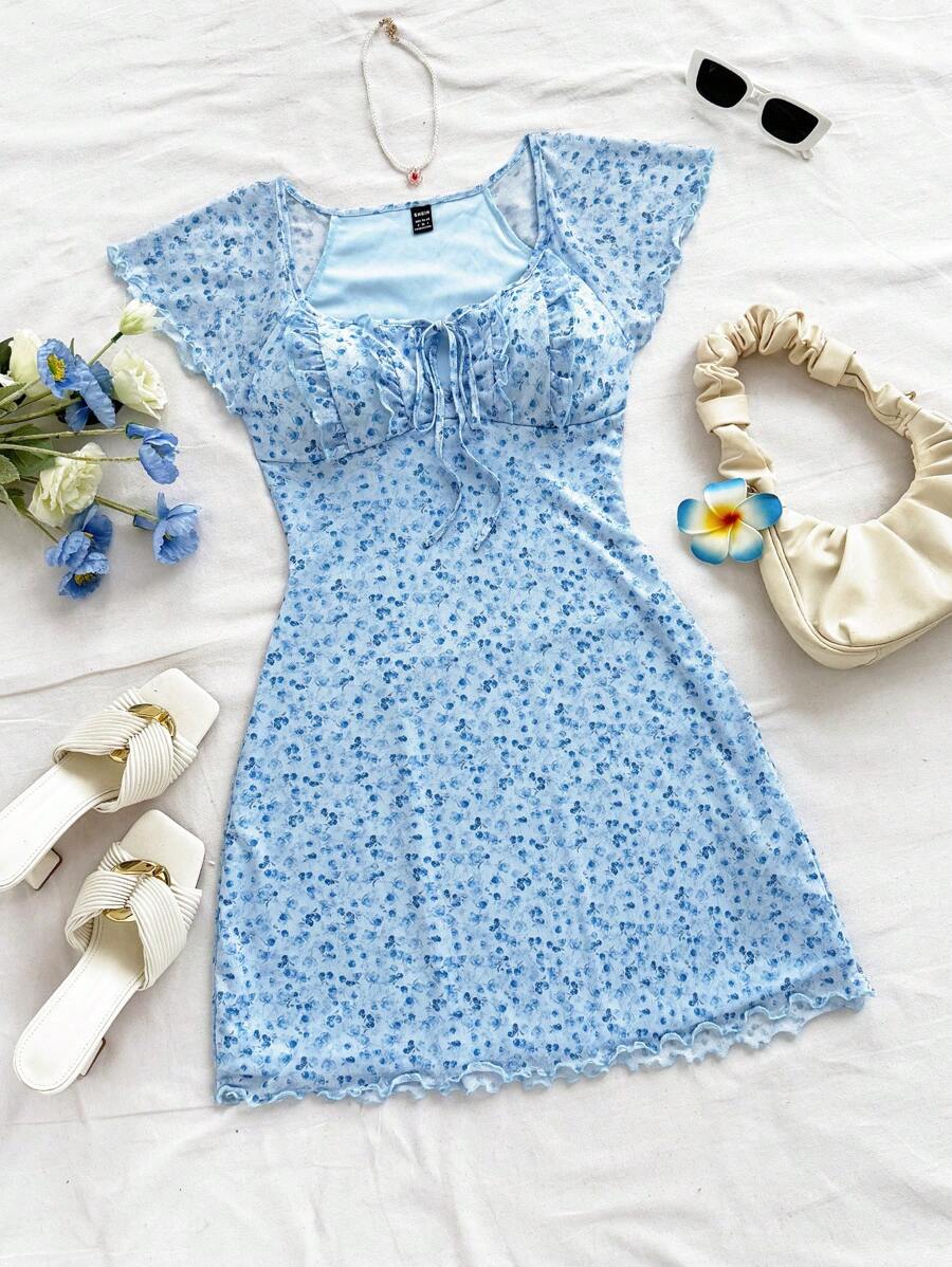 Soleia 短款度假連衣裙,方領領口,印花及系帶細節 - 藍色 - 查看 1