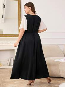 Modelyn Women Plus Size Pleated Panel Short Sleeve Square Neck Casual Dress, Elegant For Commuter Wear