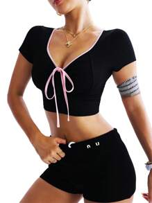 Easithlete Women's Front Tie Short Sleeve Ruched Crop Sports T-Shirt - Black - View 5