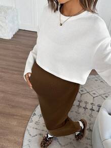 SHEIN Raglan Sleeve Top Paired With Solid Color Fitted Maternity Dress, 2 Pieces Set, Autumn - Brown - View 5