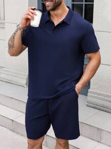 Manfinity Homme 大码男士纯色短袖 Polo 衫和短裤套装，休闲简约质感