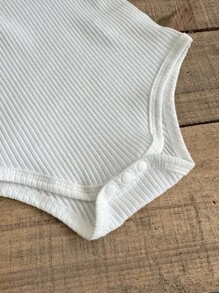 SHEIN Vintaside Kids Baby Boy Summer Sleeveless Tank Bodysuit And Short-Sleeved Bodysuit Six Sets,Suitable For To Play, Sports, Home Leisure, Toddler, Party And Other Occasions - White - View 10