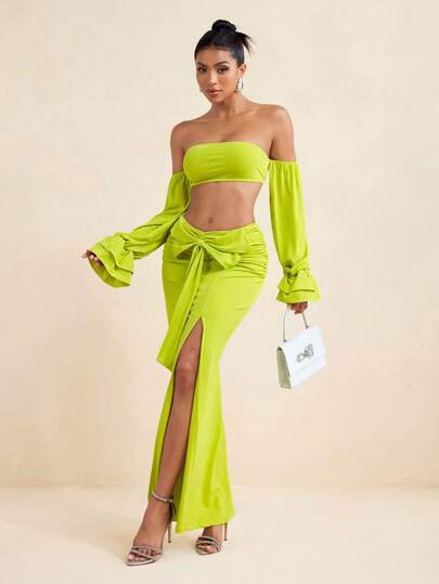 LUNA B Solid Color Strapless Long Sleeves Off Shoulder Crop Top For Summer Vacation Holiday