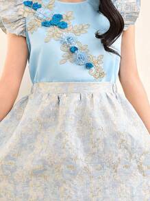 Conjunto de blusa con puños de encaje floral 3D elegante y falda midi plisada de satén jacquard para niña adolescente, color champán dorado - Celeste - Ver 4