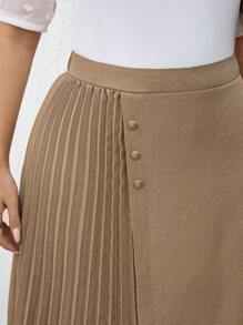 Modelyn Plus Size Casual & Office Wear Solid Color Pleated Patchwork A-Line Skirt - Khaki - View 1