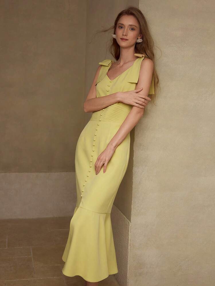 SPLIT MERMAID HEM DRESS