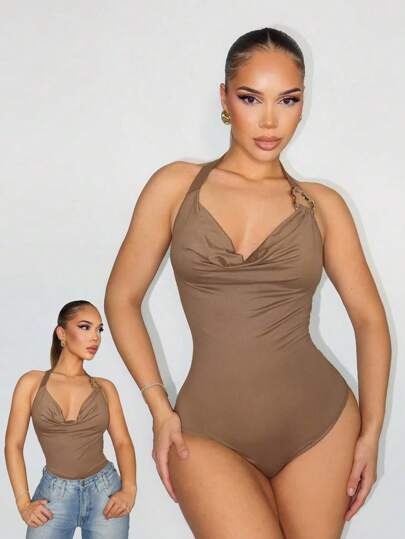 Zolique 性感棕色低胸不对称金属扣吊带女式紧身衣