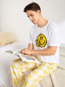 Men's Casual Graphic Print Yellow Round Neck Short Sleeve Top And Pants Homewear Set - Multicolor - View 4