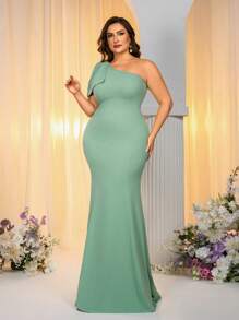 SHEIN Belle Plus Size Elegant Minimalist Green Asymmetrical Neck Bow Decor Waisted A-Line Long Bridesmaid Dress - Green - View 7