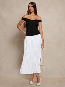 Glamine Women Elegant Off-Shoulder Top & Pleated Skirt Set