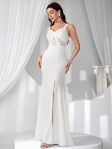 Coutiva Robe de soirée élégante avec ornements de chaîne, cadeau de remise des diplômes, robe de cérémonie pour femmes, robe longue, design perlé, sequins, robe d'été à bretelles pour femmes, robe de soirée, pour invités de mariage - Blanc - Voir 1