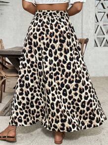 SHEIN VCAY Plus Size Leopard Print Split Hem Casual Skirt - Multicolor - View 2