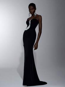 Elitara Elegant Black And White Strapless Split Fishtail Dress,Handmade Gradient Diamond Patch Soft Line Design Knitted Gown For Formal Party Wedding - Black and White - View 3