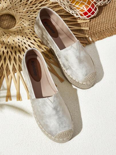 Styleloop Women's Flat Slip-On Shoes, Boho Style, Retro American, Bohemian, Western, Music Festival, Party Outfit