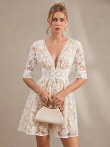 Amorya Vestido blanco evasé de mujer con escote en V y bordados, de estilo de moda elegante