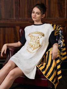 HARRY POTTER X SHEIN Women's Summer Comfortable Contrast Sleeves Neckline, College Badge & Letter Graphic Round Neck Short Sleeve Loose Nightdress