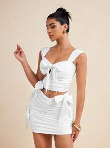 LUNA B Vestido mini blanco sólido con corte de lazo sexy para mujer, atuendo para playa y vacaciones de verano