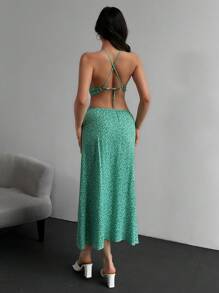 EURMUSE Satin Short Dress With Cutout Detail - Green - View 2