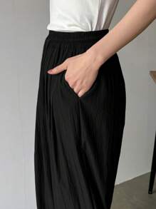 FRIFUL Women's Solid Color Elastic Waist With Pockets Loose Casual Straight Leg Pants - Black - View 7